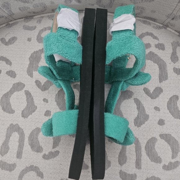 Stuart Weitzman Bandeau Terry Cloth Bow Green Black Gold Open Toe Sandal NEW - Picture 10 of 15